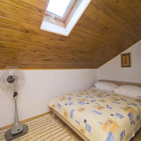 Holiday House Olive Trees Privlaka (Zadar)